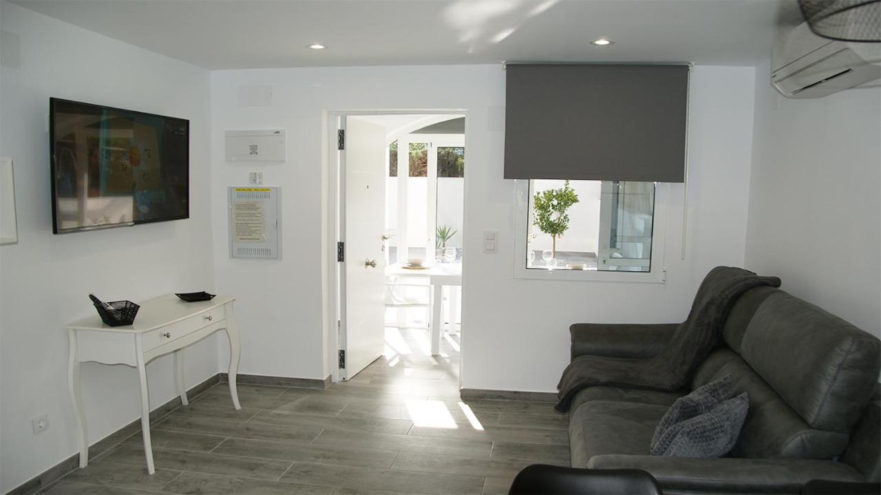 Luxury Costa Blanca Ground Floor ,stayorihuelacosta, Jardin 1#prp003 *